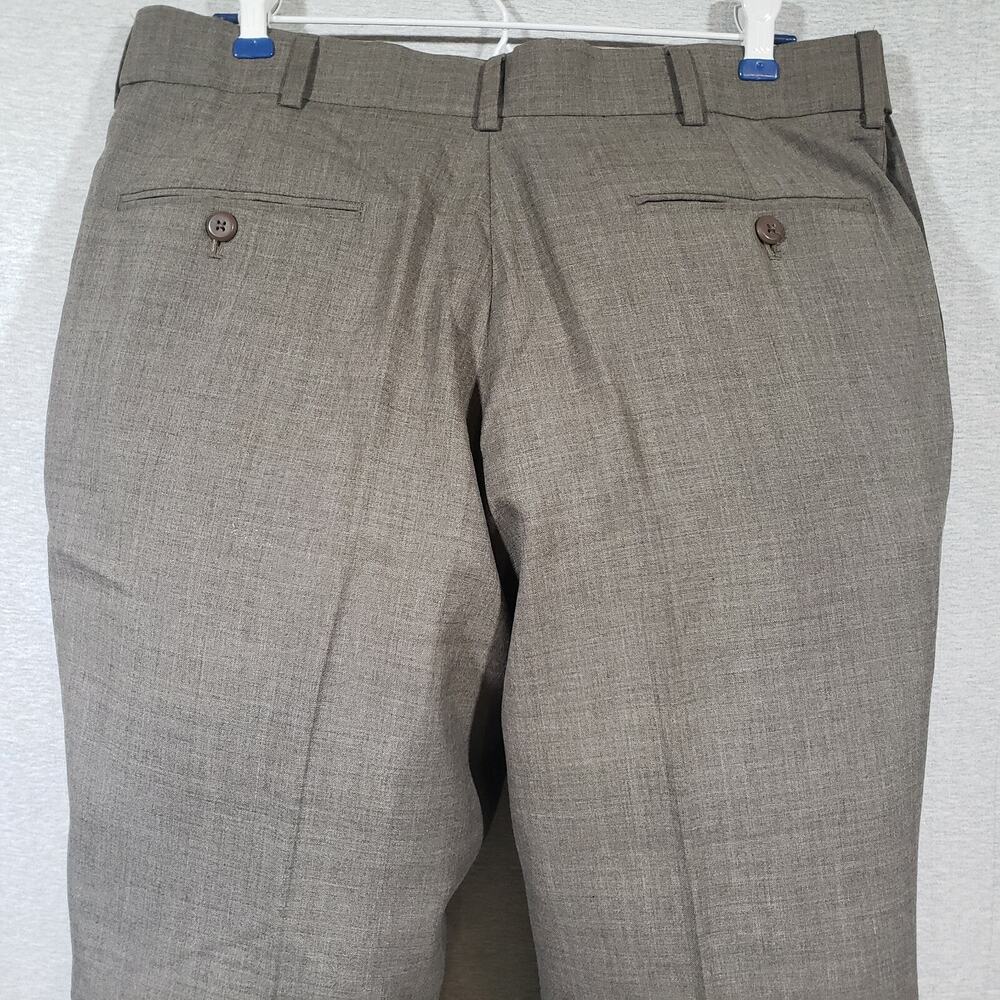 Stafford Men’s 34x30 Brown Dress Pants Flat Front Classic Fit Business Slacks